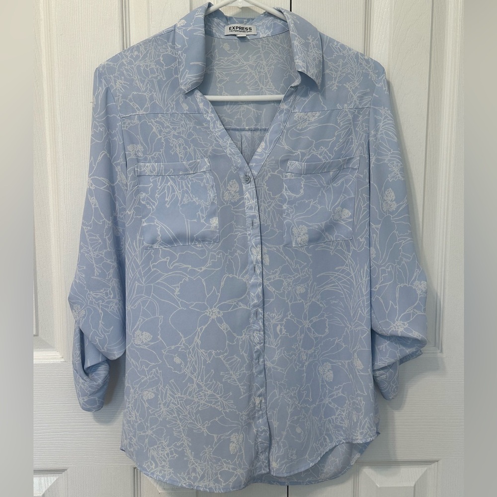 Express Portofino Floral Button-Up Blouse